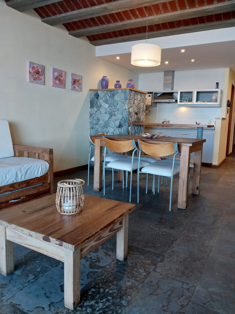 https://aldeademar.com.ar/wp-content/uploads/2023/11/20230605_144728-768x1024.jpg